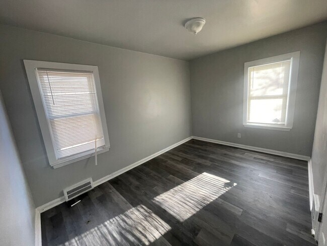 Building Photo - 13681 Castleton St