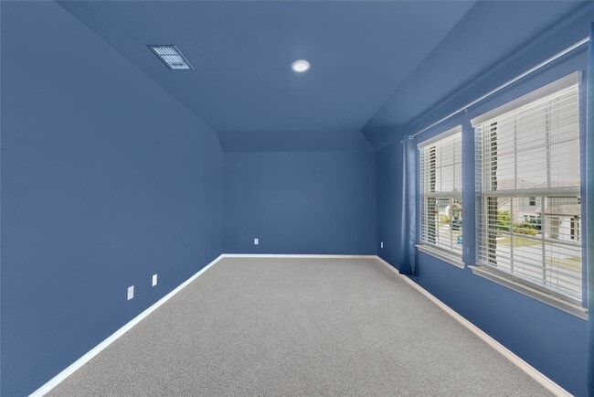 Building Photo - 1117 Goldfinch Dr