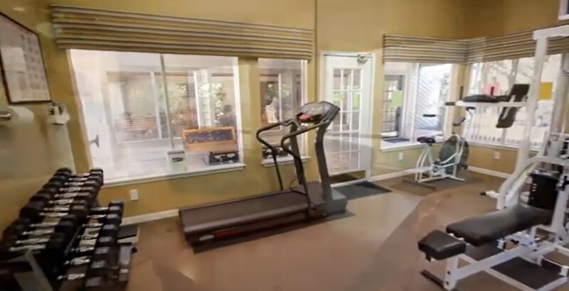 Building Photo - 9100 Dr M.L.K. Jr St N