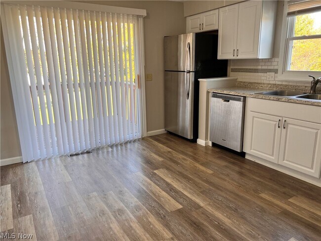 Building Photo - 5155 Portage St NW