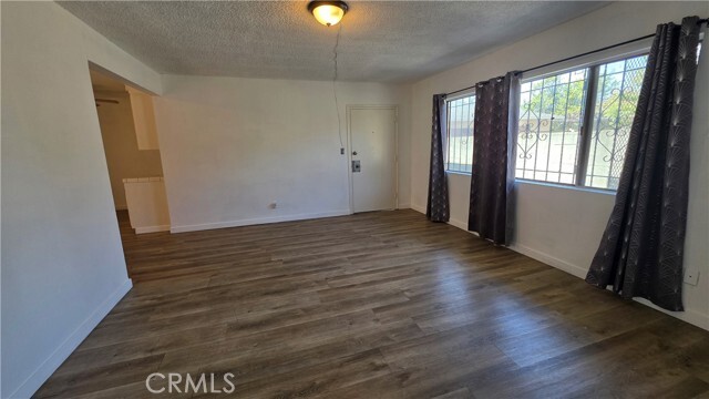 Building Photo - 3856 W 113th St
