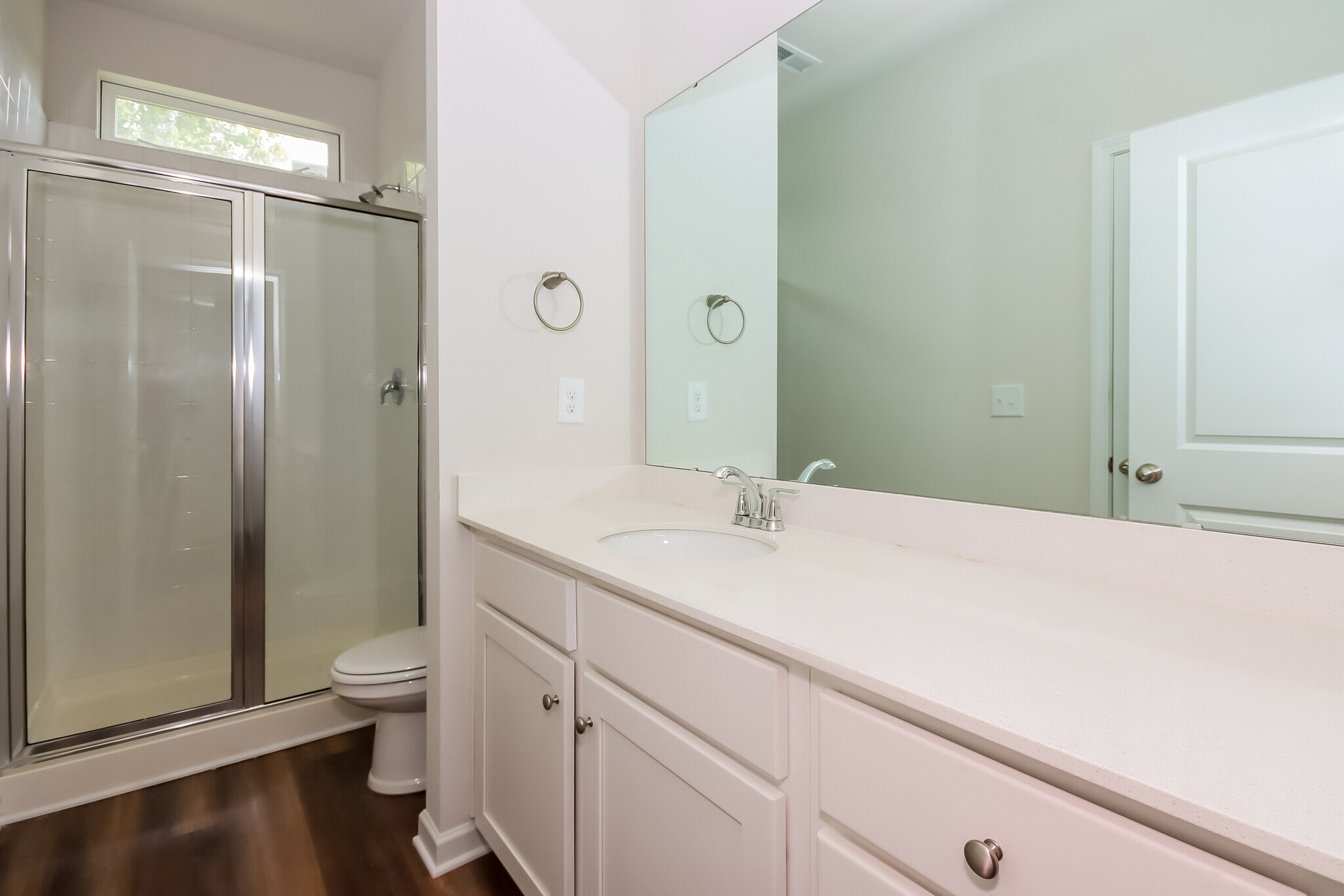 Building Photo - 196 Sharon School Rd