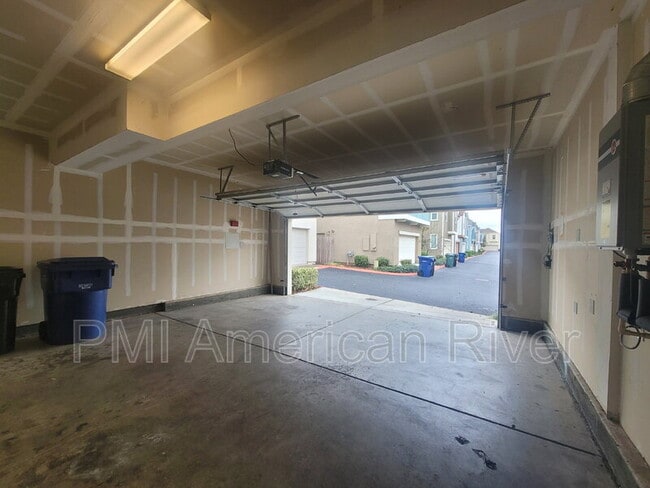 Building Photo - 5359 Sable Wood Ln