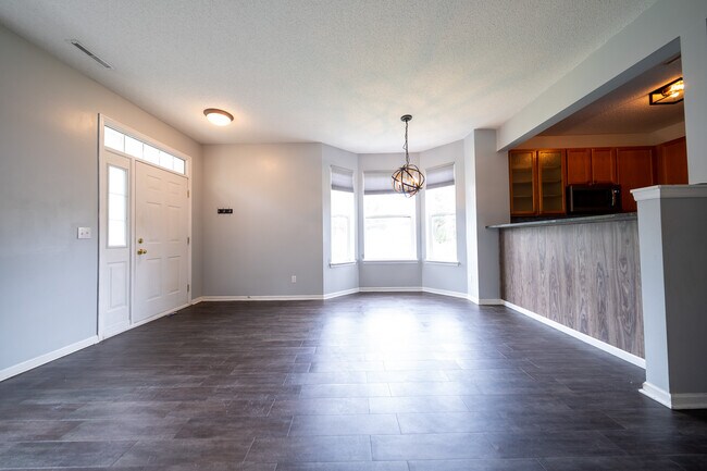 Building Photo - 799 Cobblestone Way