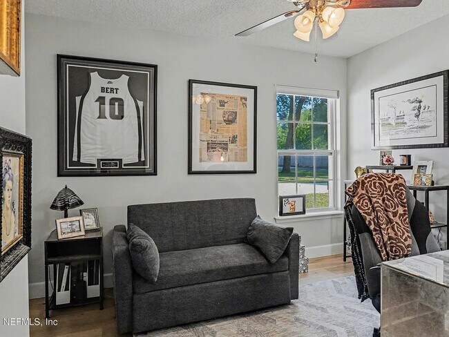 Building Photo - 87159 Chesapeake Ave