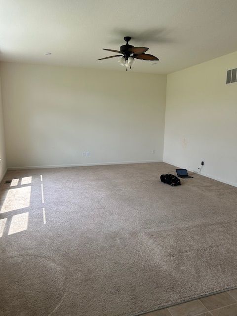 Building Photo - Massive, Newer 4 Bedroom Home in Pool Comm...