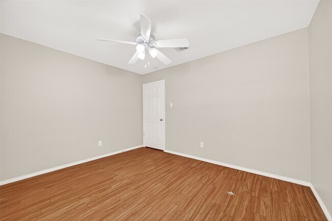 Building Photo - 16715 Red Falls Cir