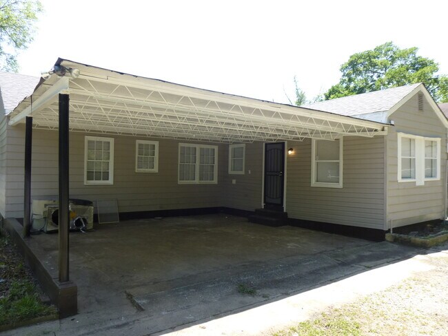 Building Photo - COMING SOON!!