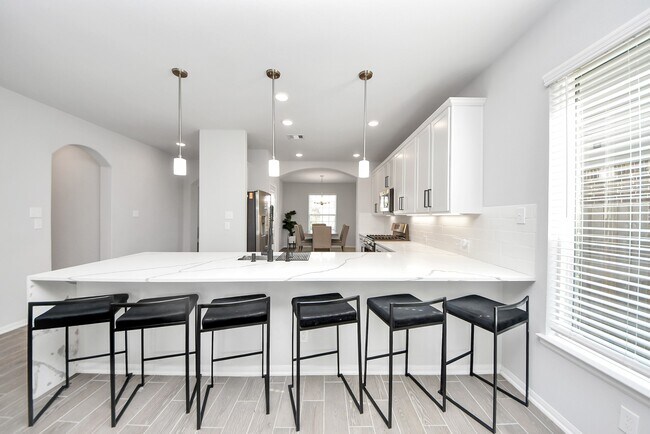 Building Photo - 15307 Davan Springs Dr