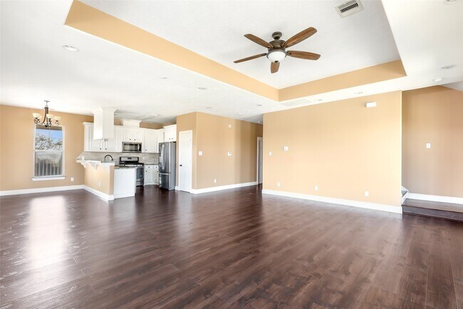 Building Photo - 205 Rue Orleans St