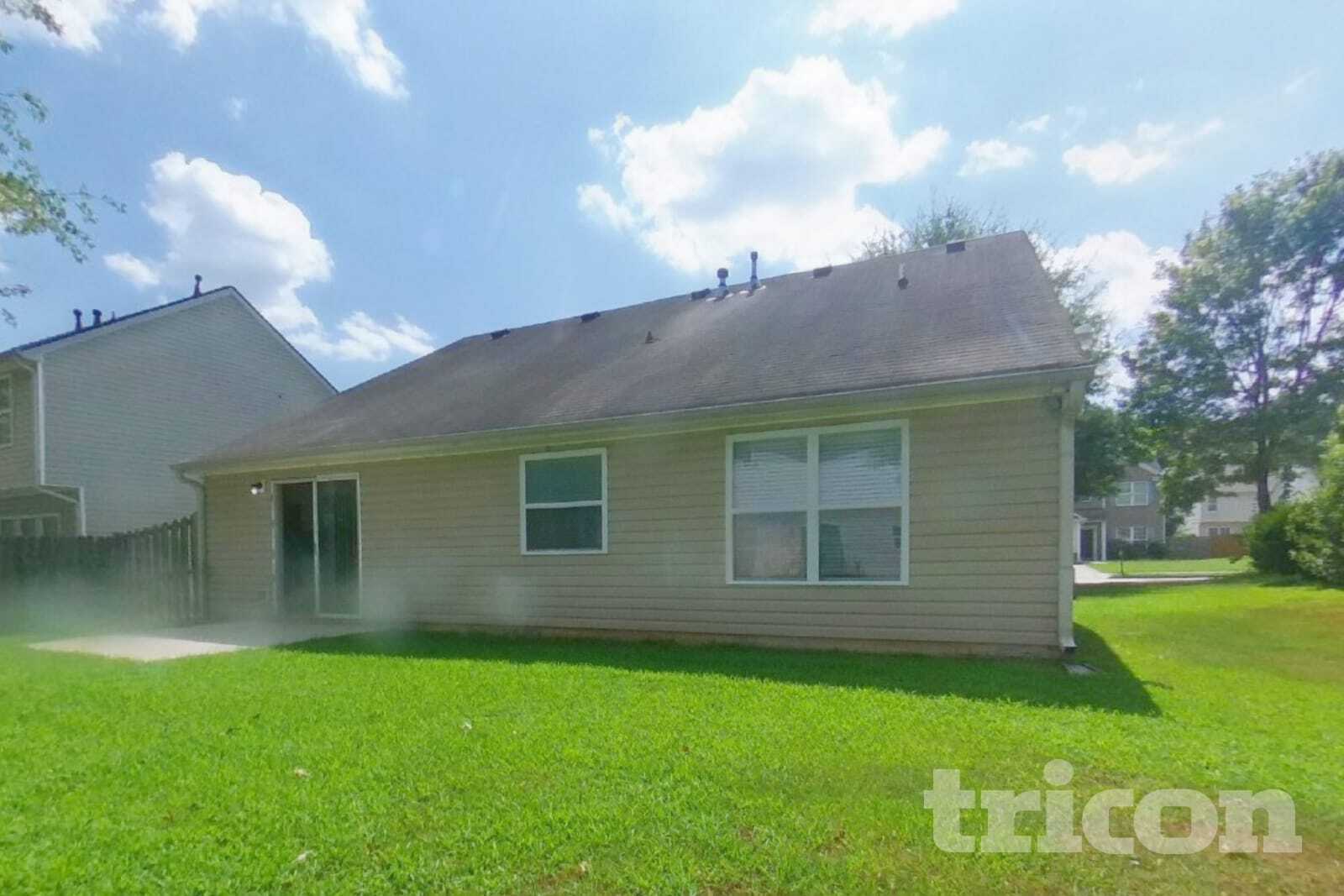 Building Photo - 3692 Tullamore Ln
