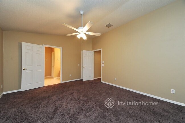 Building Photo - 8525 Tidal Bay Ln