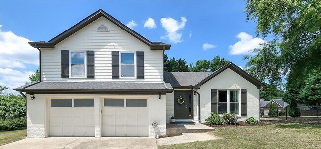 Primary Photo - 2401 Inverloch Cir