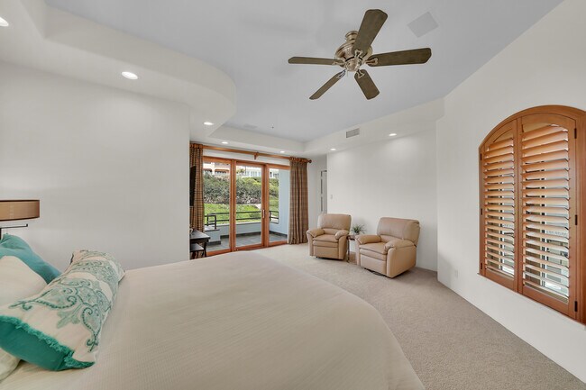 Building Photo - 30 Ritz Cove Dr