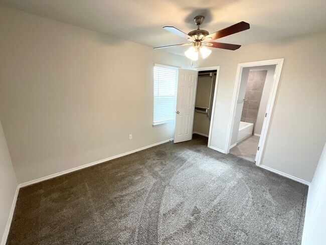 Building Photo - Luxury 2-story | 3-bedroom | 2.5-bath  dup...