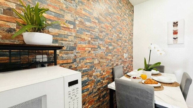 Building Photo - 3041 NW 152nd Terrace