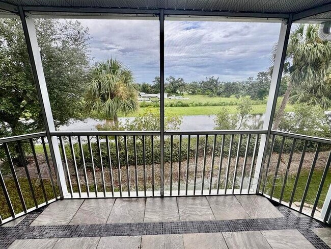 Building Photo - 3921 Cape Haze Dr
