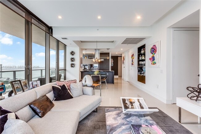 Building Photo - 1100 Biscayne Blvd