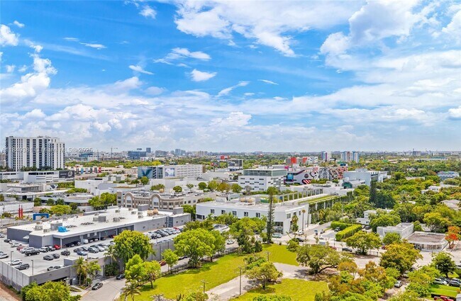 Building Photo - 4250 Biscayne Blvd