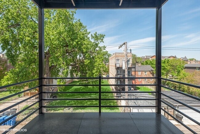 Building Photo - 4824 S Champlain Ave