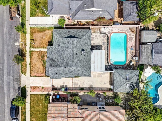 Building Photo - 17220 Elkwood St