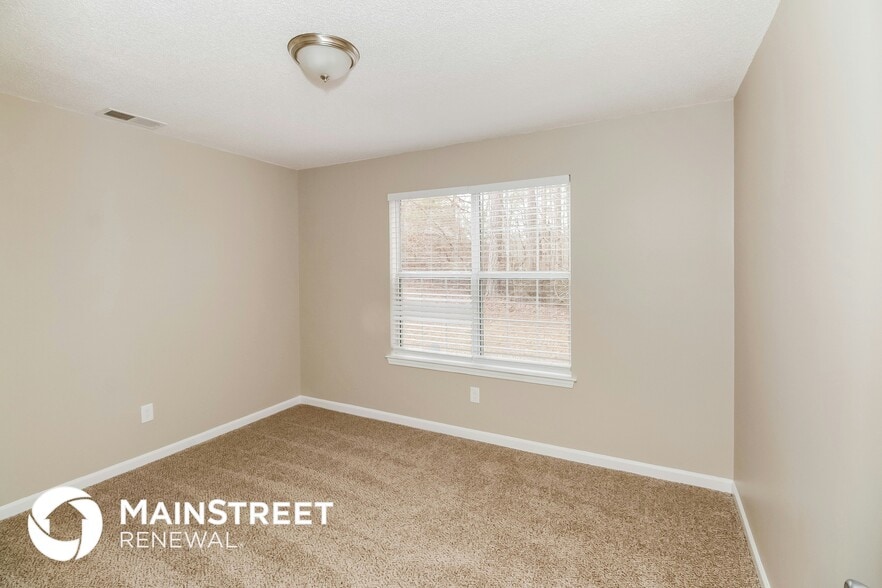 Building Photo - 7330 Teak Ct