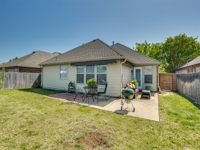 Building Photo - 508 Hackberry Dr