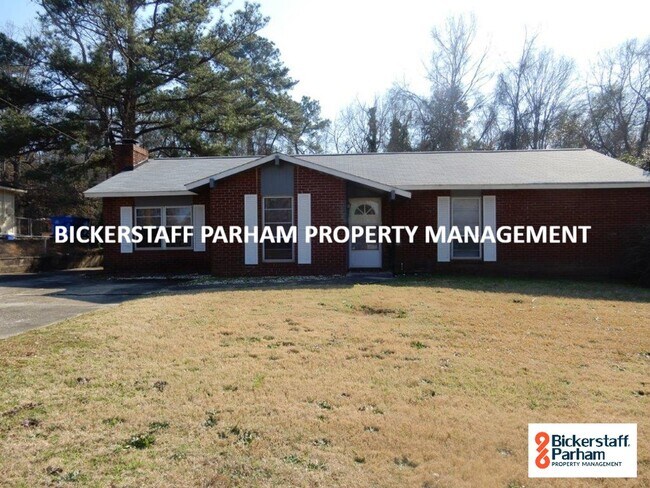 Primary Photo - Brick Home Located Off Of Schatulga Rd! Wi...