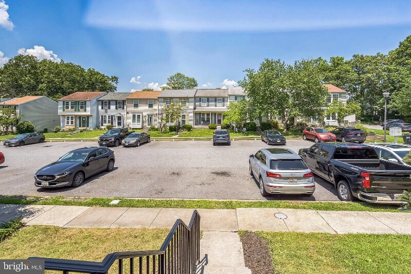 Building Photo - 35 Shrewsbury Ct