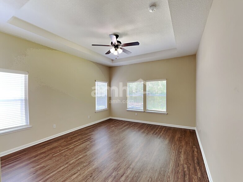 Building Photo - 6830 Morse Oaks Dr