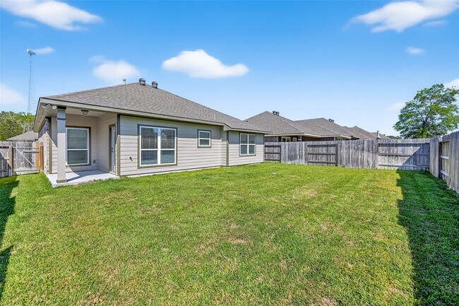 Building Photo - 14371 N Summerchase Cir