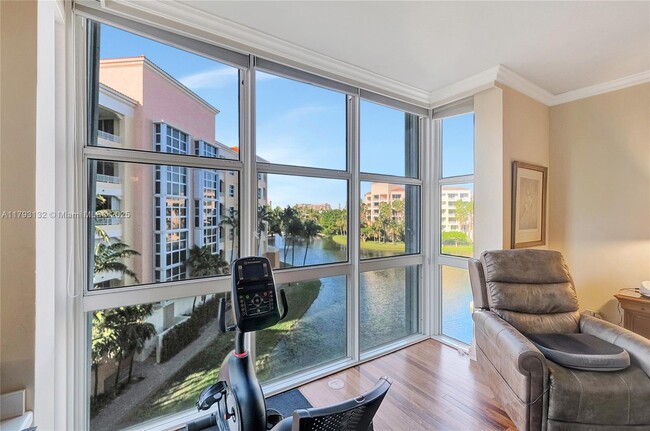 Building Photo - 731 Crandon Blvd