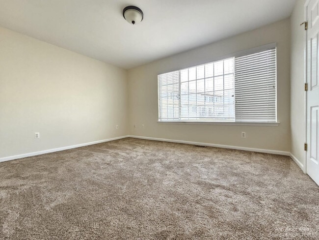 Building Photo - 1493 Silverbrook Ridge Dr