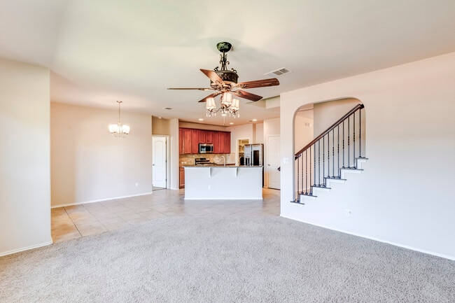 Building Photo - 1604 Greenside Dr