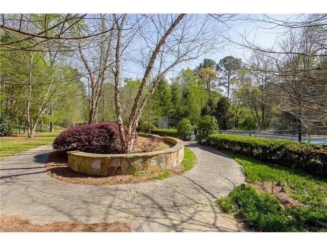 Building Photo - 4105 Westchester Ridge NE