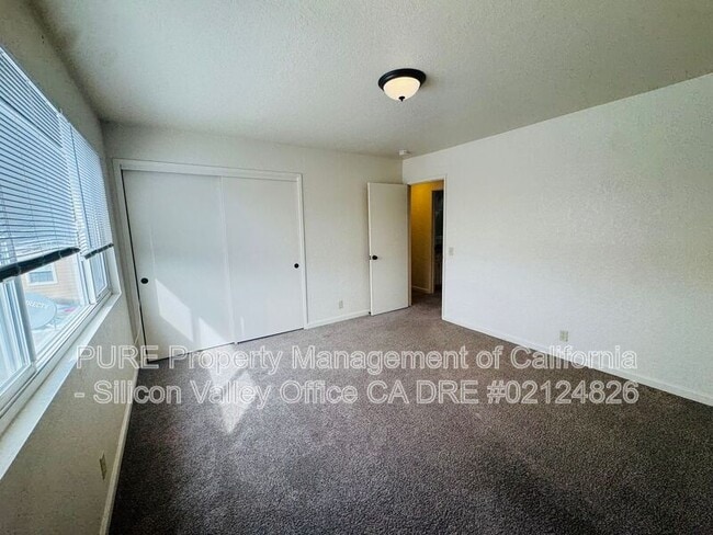 Building Photo - 115 Jefferson St