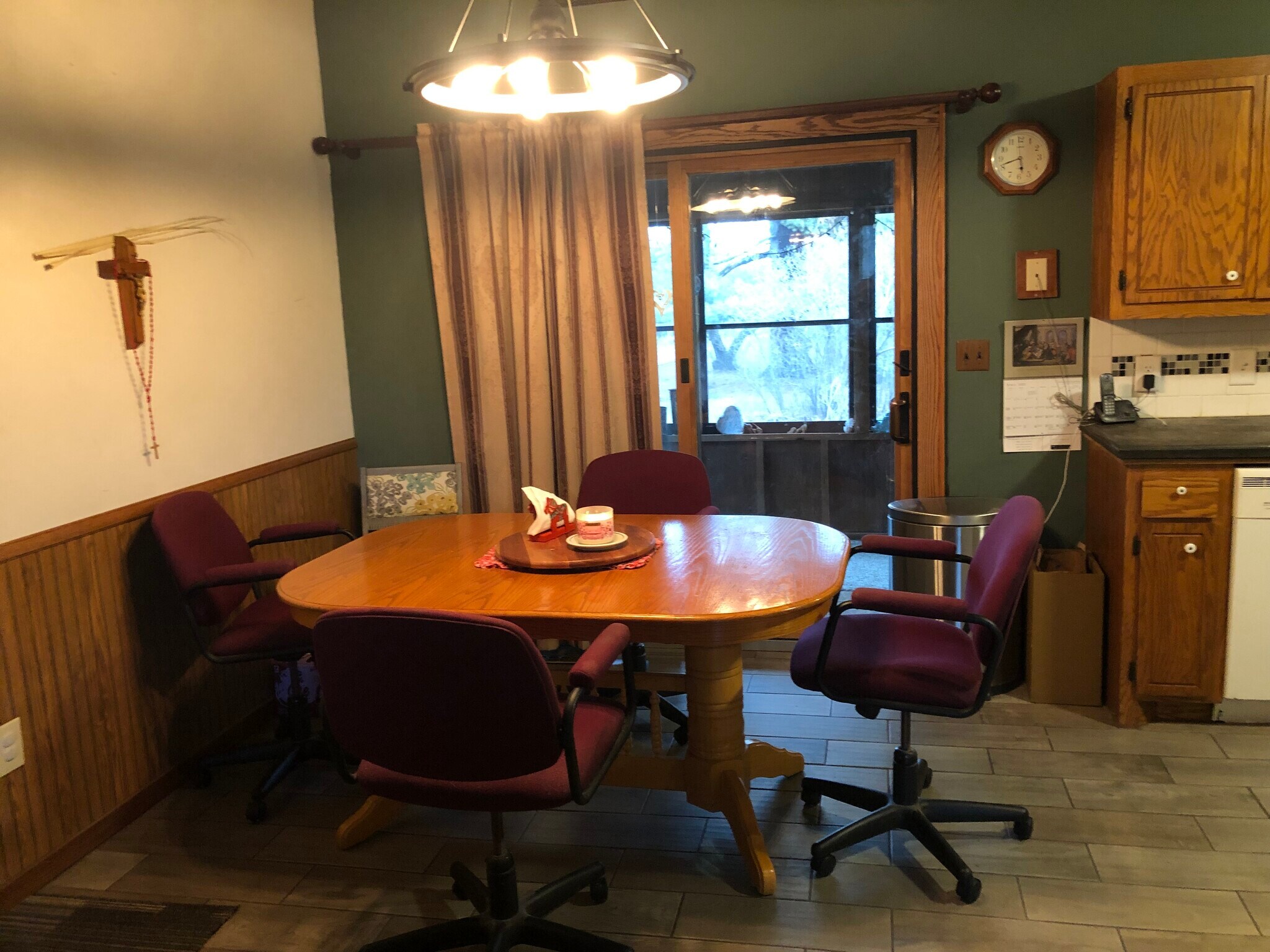 Dining Room - 23260 Bridgestone Rd NW
