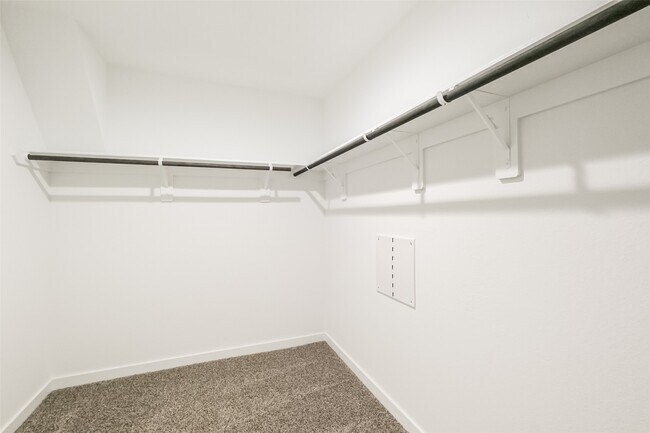 Building Photo - 31718 Hallington Hl Ln
