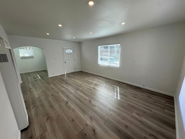 Building Photo - 453-457 Hurst Ave