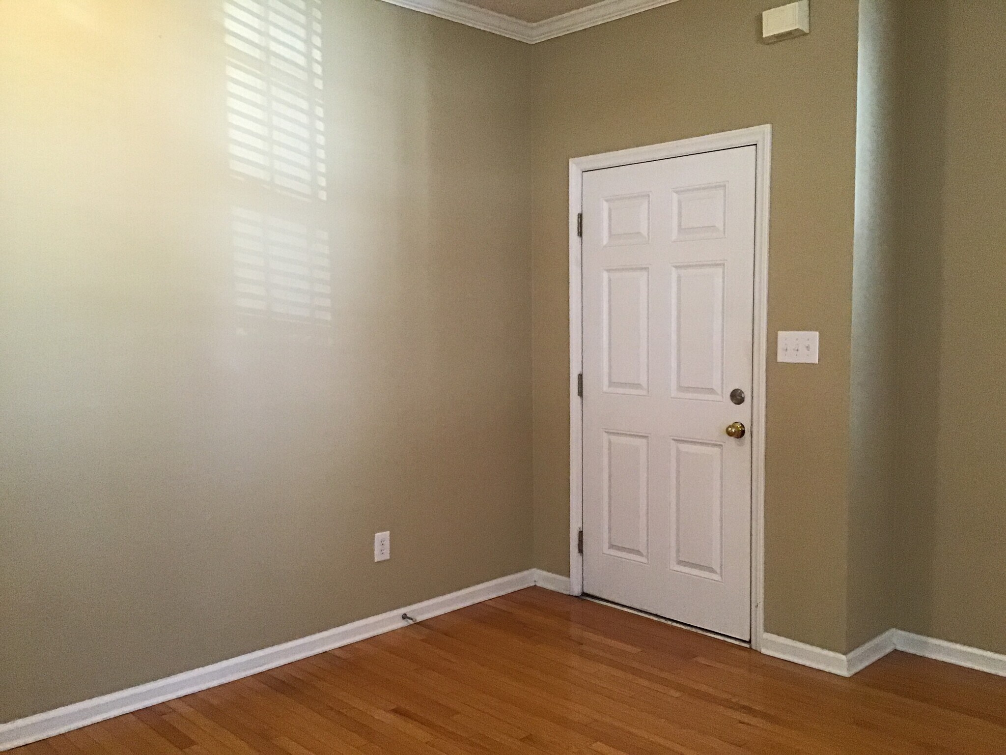 Building Photo - 134 Kimeo Way