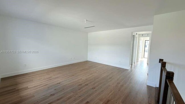 Building Photo - 19700 NE 14th Ave