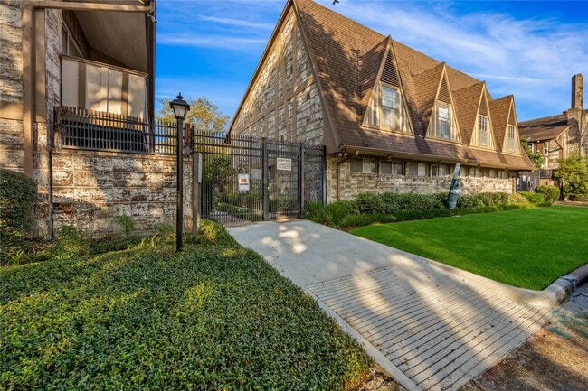 Building Photo - 2574 Marilee Ln