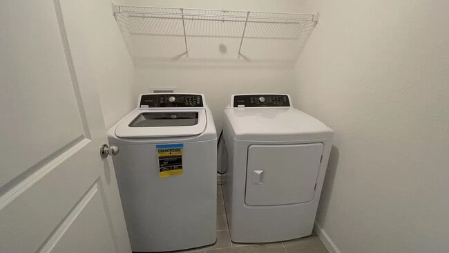 Building Photo - 12586 NW 7th Pl