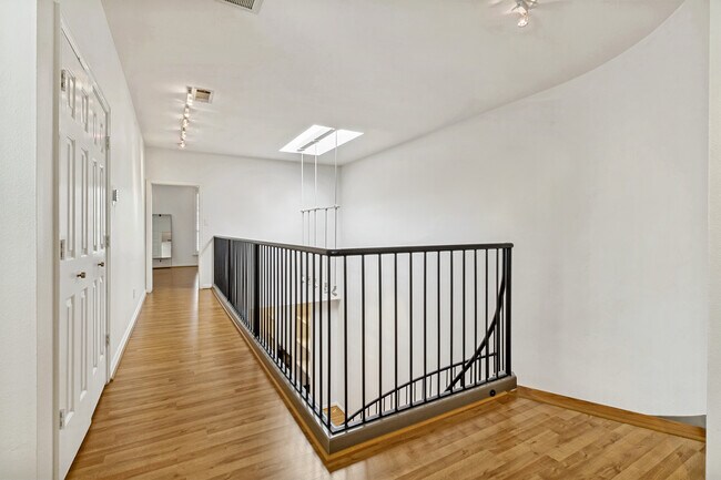 Building Photo - 4309 Tomberra Way