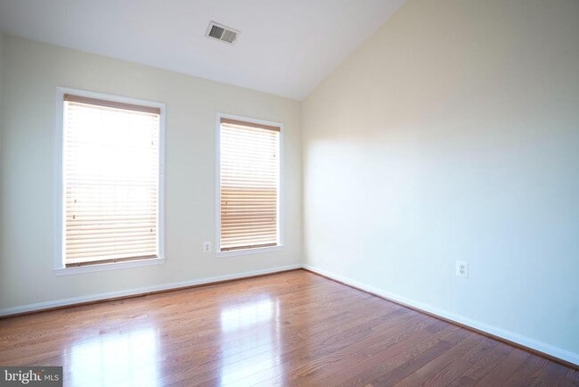 Building Photo - 5685 Faircloth Ct