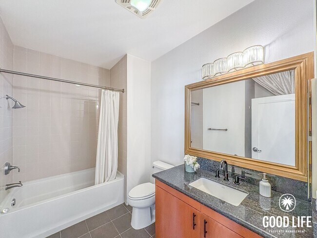 Building Photo - SD: Luminous 2BD/2BA Apartment in East Village with Reserved Parking, City Views & Rooftop Amenities