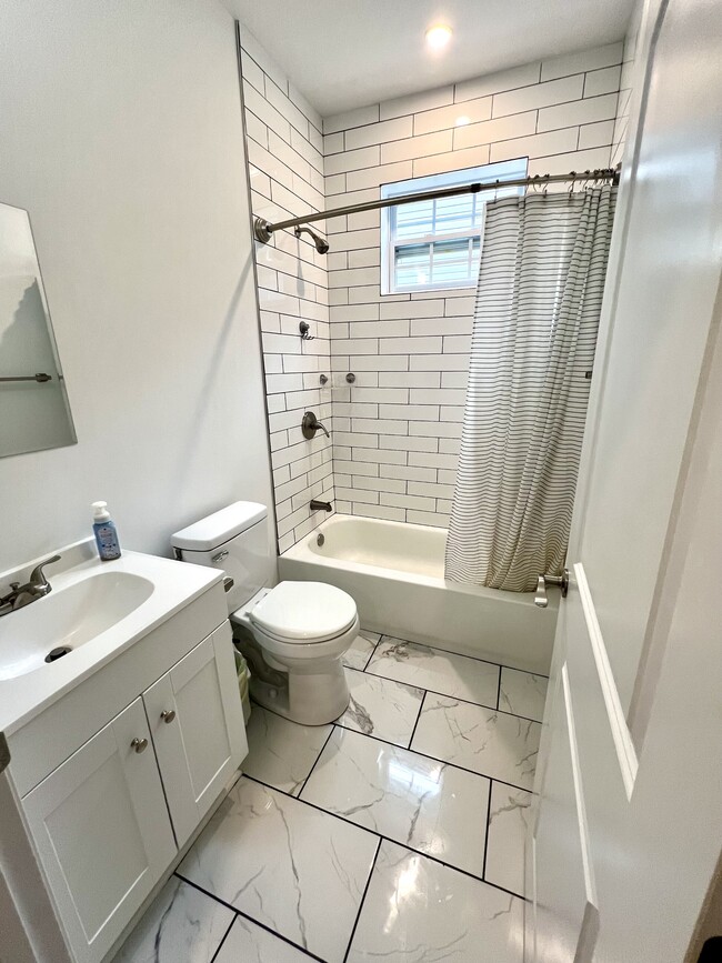 Building Photo - 51 Patrick Ct