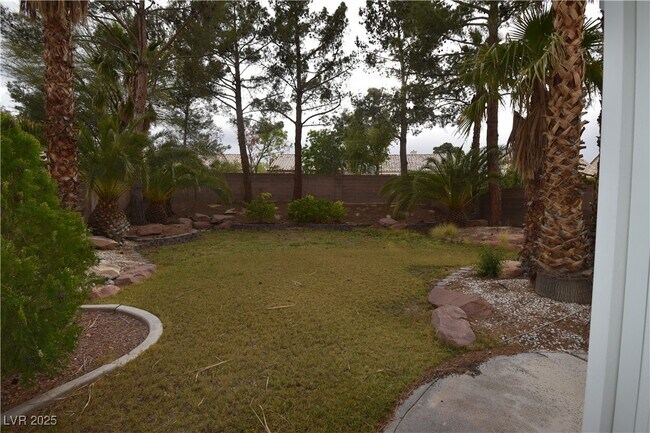 Building Photo - 3305 Tuscany Village Dr