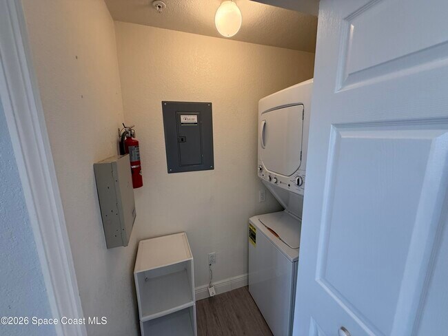 Building Photo - 5683 Star Rush Dr