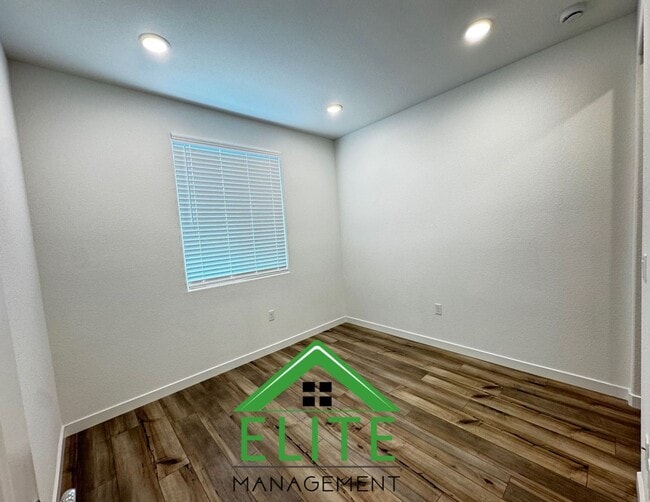 Building Photo - 711 Rosazzo Ln